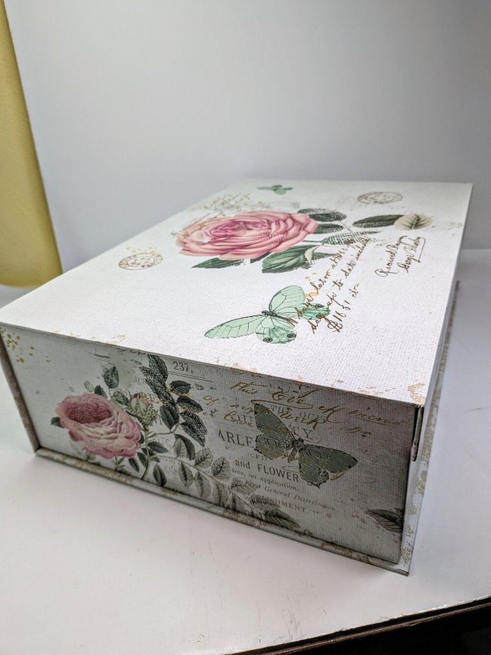 Vintage Shabby Chic Large Magnetic Storage Box White Rose Butterfly Canvas